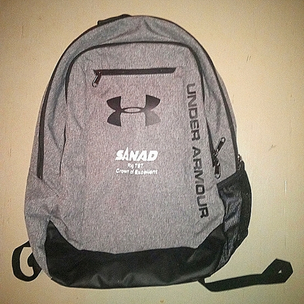 Like-new under armour backpack